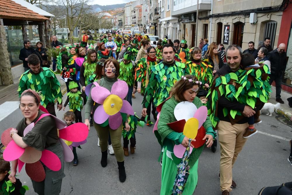 Los participantes en el Enterriño de Bueu.