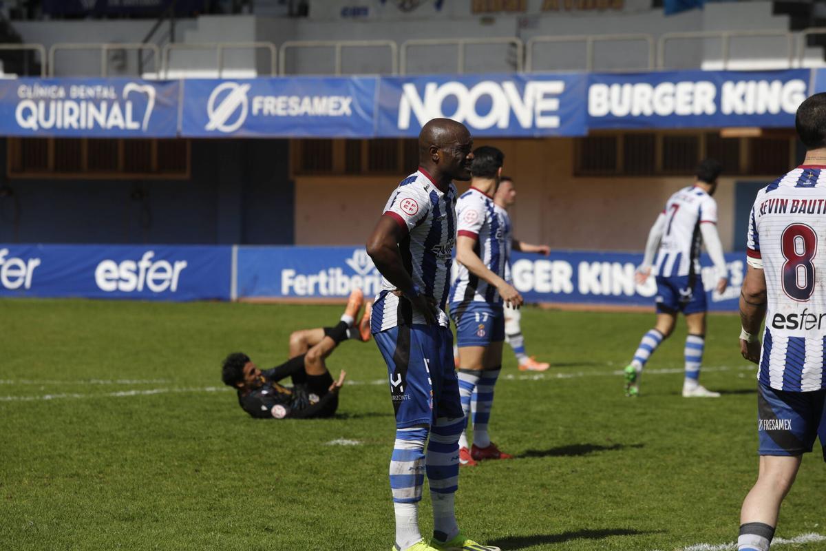EN IMÁGENES: El partido entre el Real Avilés y el Zamora