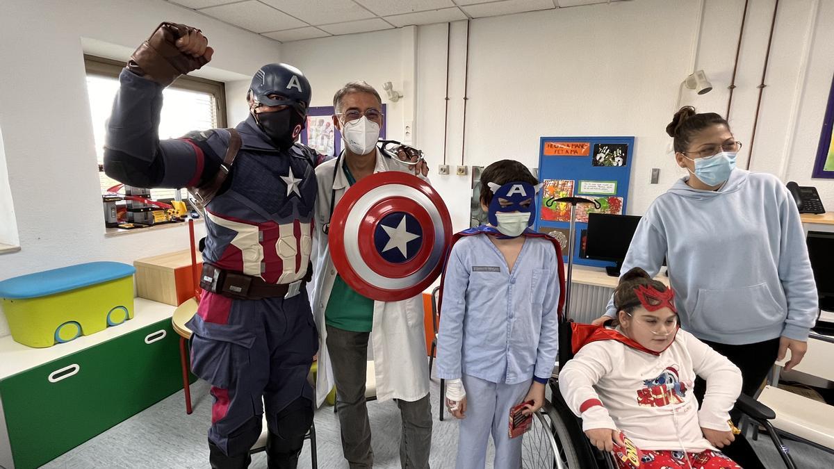 Visita de Capitán América este martes al Hospital General de Elche