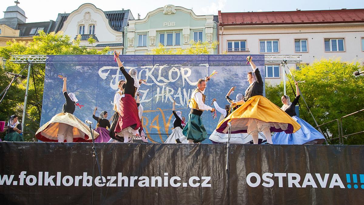 L&#039;Escola Calabruix en el Festival Internacional de Música y Danza en Chequia