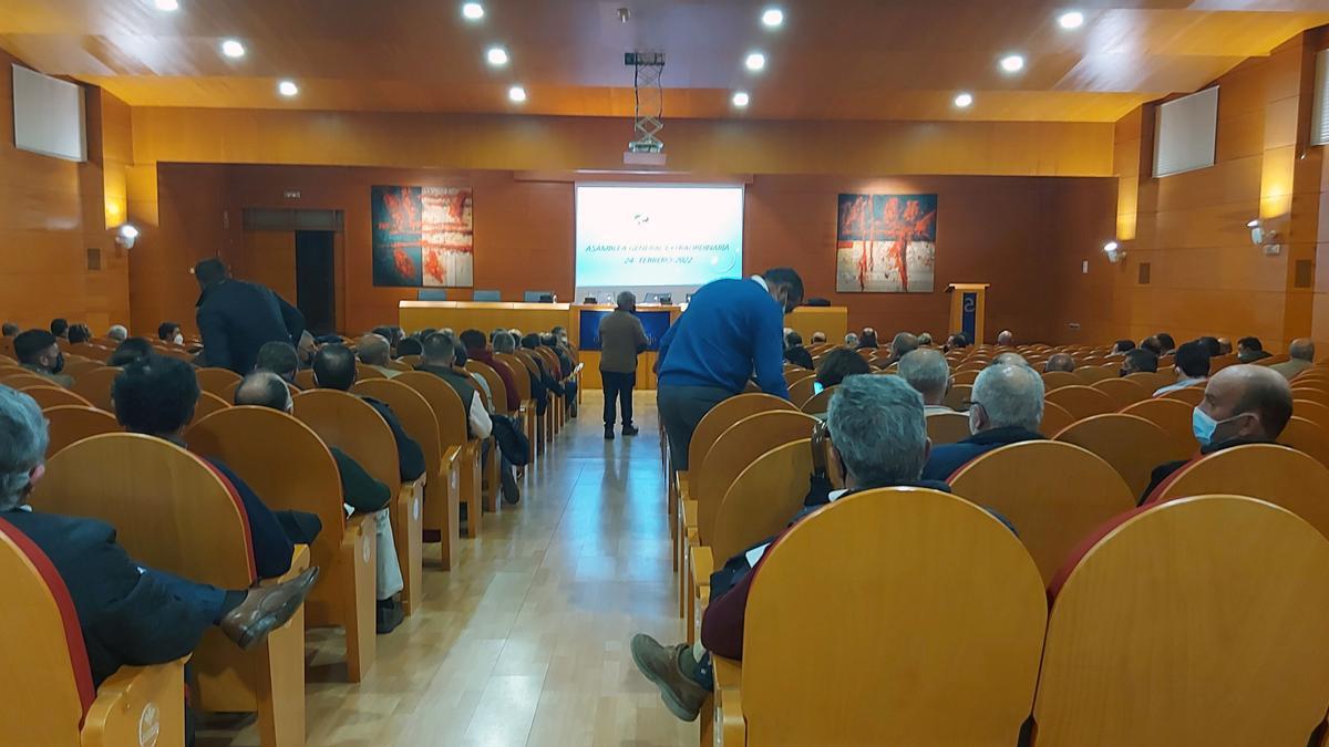 Última asamblea extraordinaria de los regantes celebrada en Cajalmendralejo