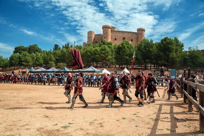 Combates medievales en el castillo de Belmonte