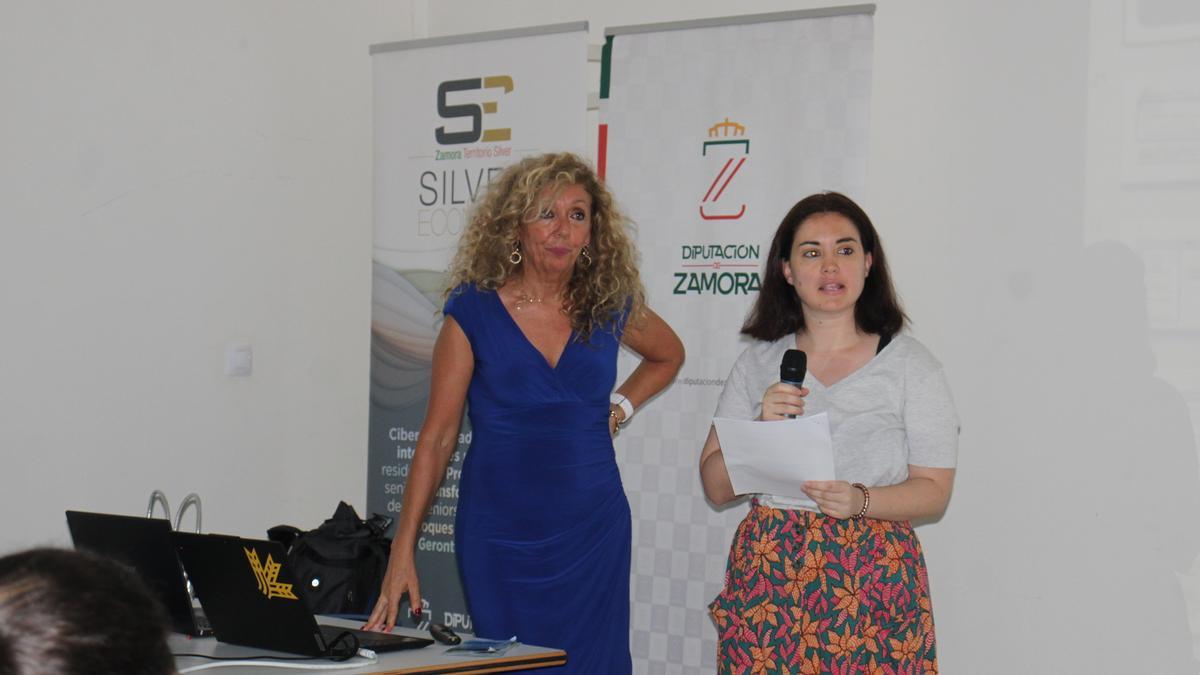 Empresarios de Sanabria y Carballeda durante una jornada empresarial sobre Emprendimiento y Fondos Europeos organizada por la Diputación de Zamora.