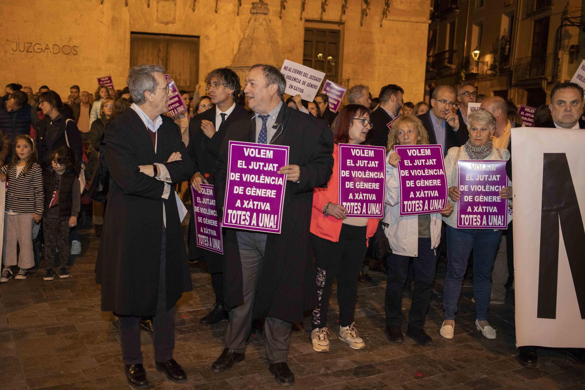 Xàtiva se une para reivindicar la permanencia del juzgado de violencia de género