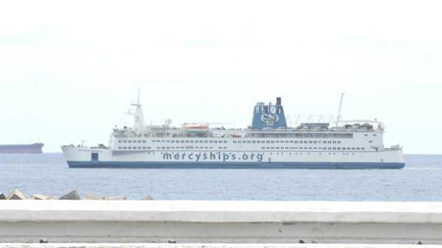 El mayor hospital flotante del mundo se reforma en La Luz