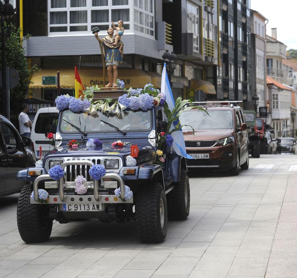 Procesión en la parroquia de Xaxán. | Bernabé/Javier Lalín