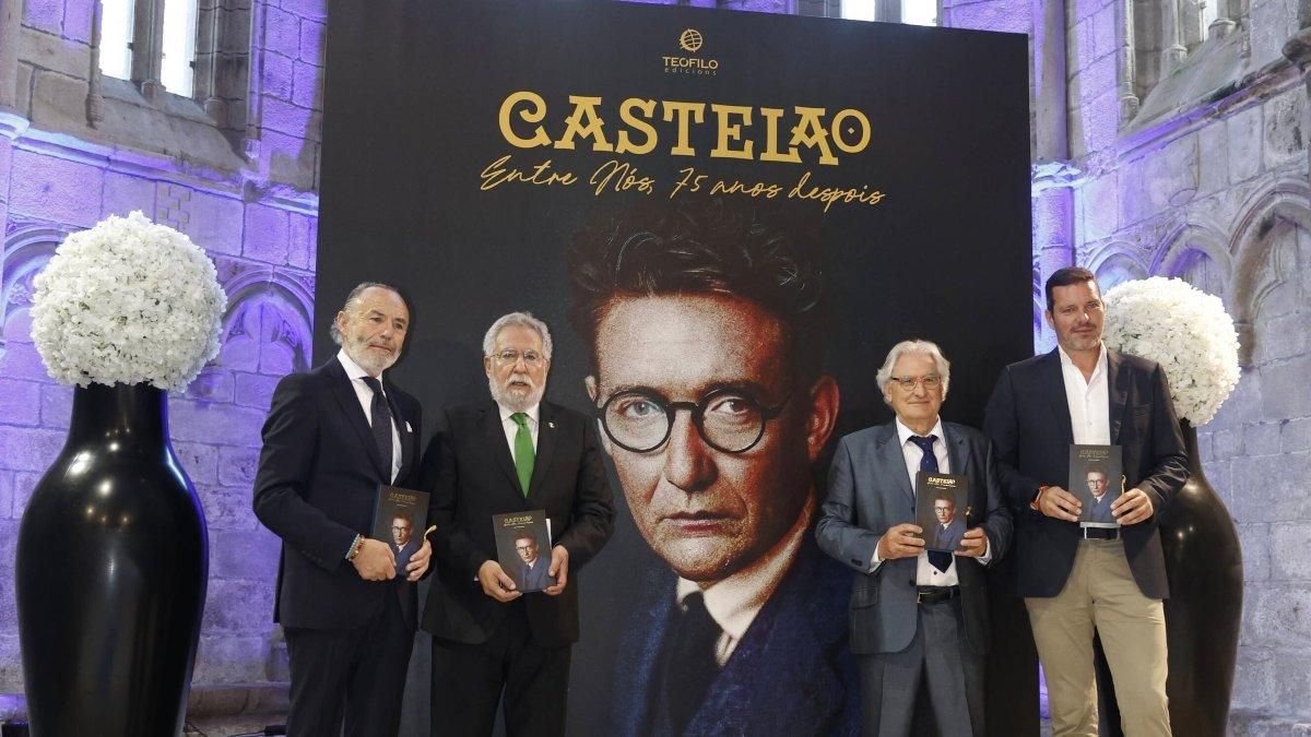 Por la izquierda, Teófilo, Santalices, López-Barxas y López Campos.