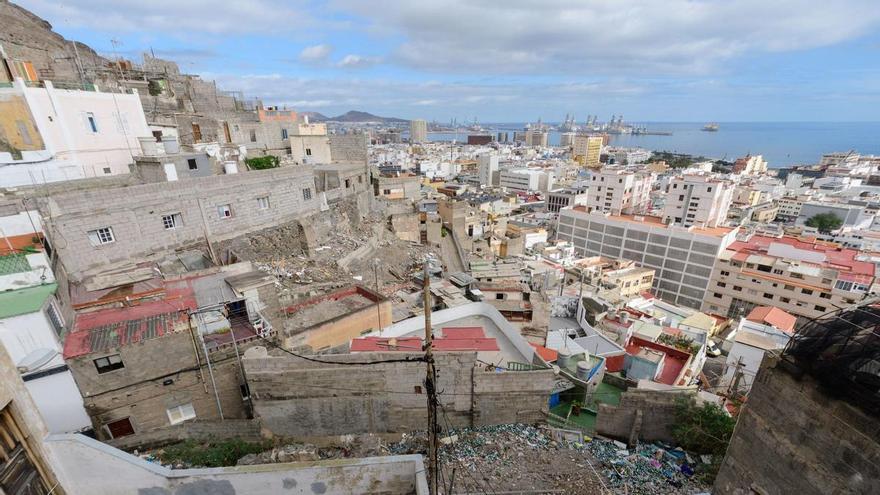 Crimen en el Risco de San Nicolás: apalizan a un hombre por una deuda de 20 euros y simulan una sobredosis