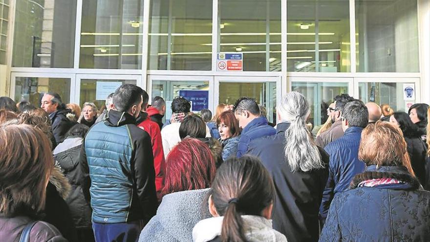 Más de 7.500 personas asisten al examen de celador