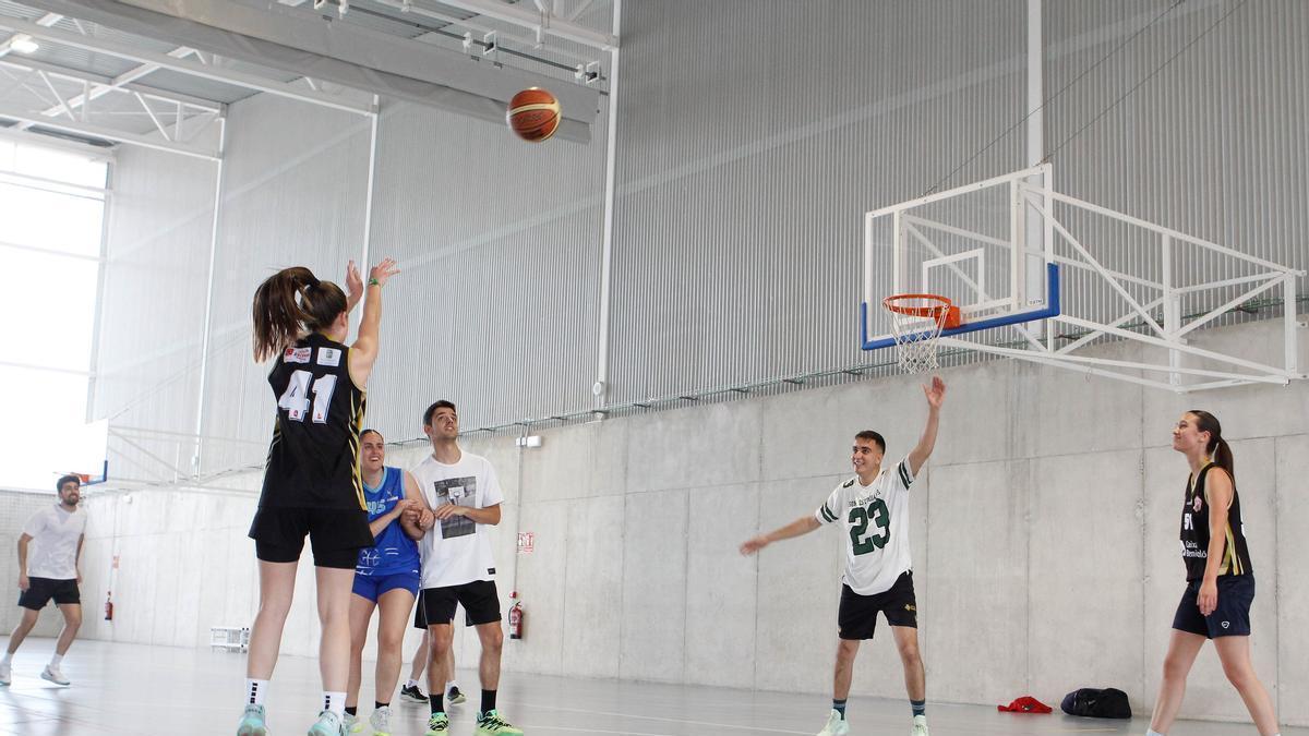 Actividad deportiva en la UJI.