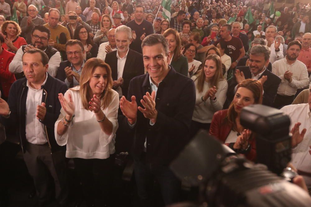 El presidente del Gobierno acompaña a la candidata a la reelección en Andalucía en un acto del PSOE-A a pocos días del final de la campaña electoral