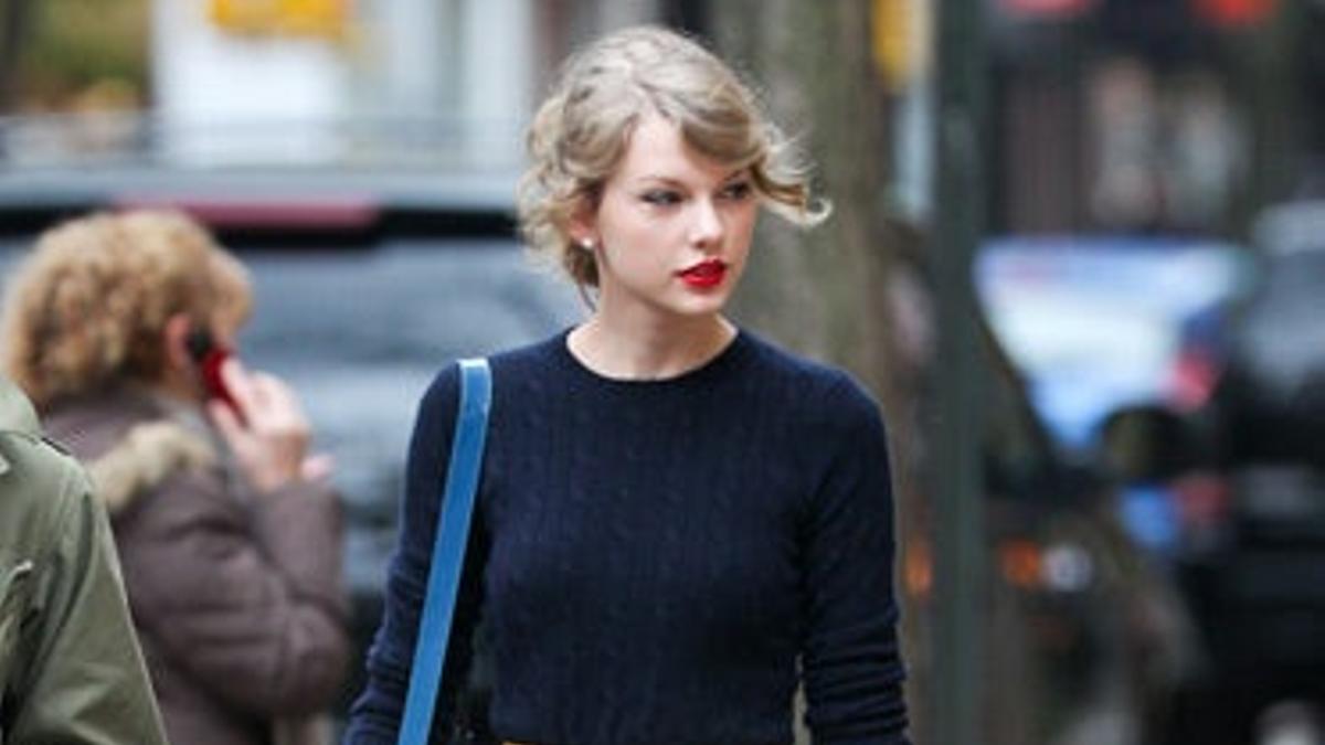 El estilo preppy de Taylor Swift