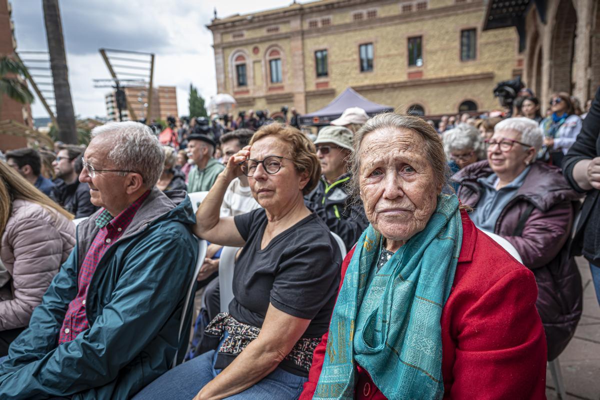 Acto electoral en Nou Barris de Ada Colau y Yolanda Díaz