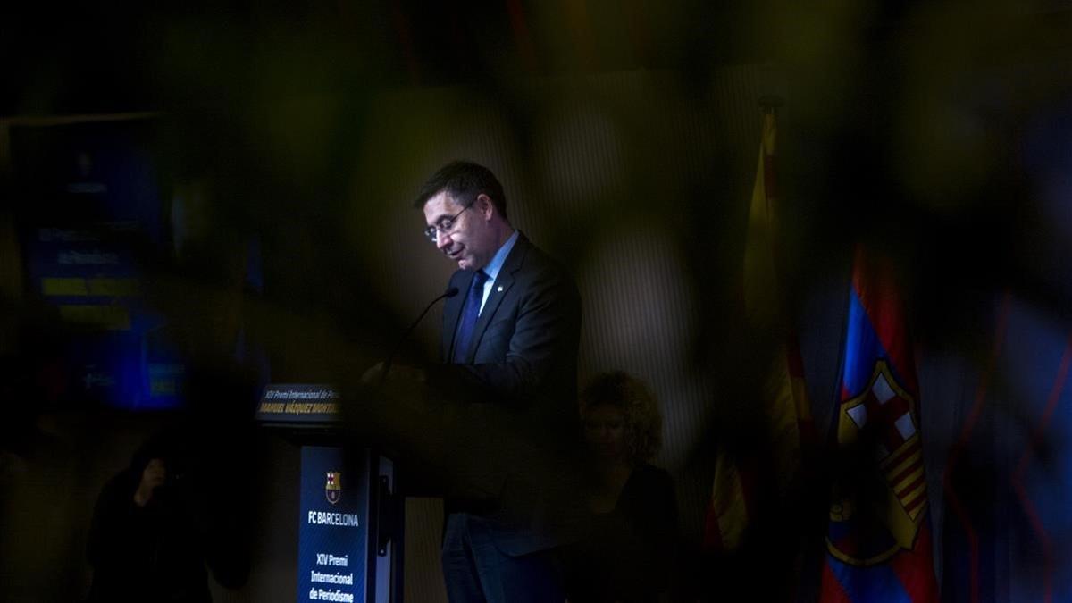 Bartomeu, en su discurso durante el premio internacional de periodismo Vázquez Montalbán a Valdano.