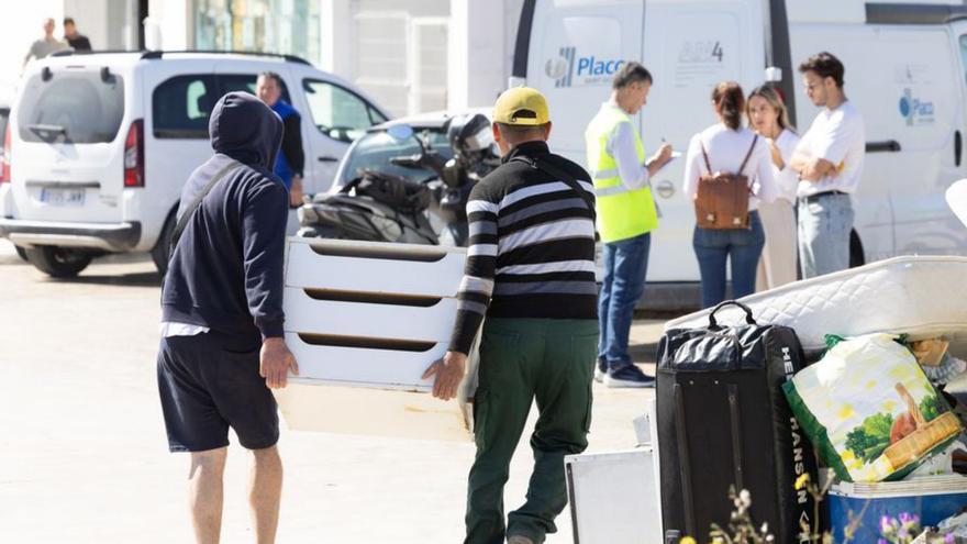 Imagen del desalojo frustrado en Can Rova 2 el pasado mes de abril.
