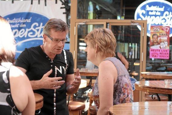 Casting an der Playa de Palma für die neue Staffel von "Deutschland sucht den Superstar“. Wer erfolgreich ist, darf Mitte Oktober vor Dieter Bohlen in Köln singen.