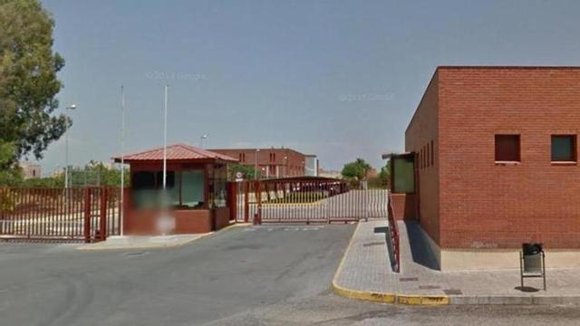 Un interno mata a sus dos compañeros de celda en el Psiquiátrico Penitenciario de Sevilla
