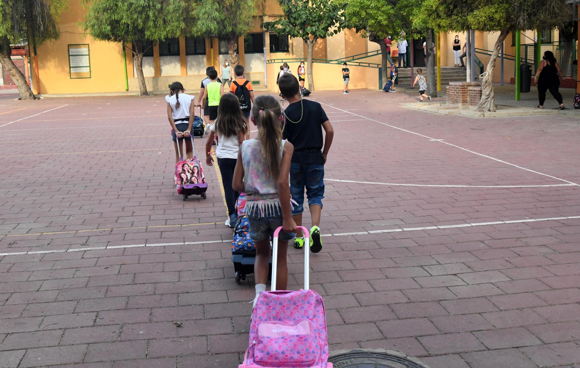 Vuelta al cole en Murcia: así han arrancado las clases en el colegio Vistabella de Alcantarilla