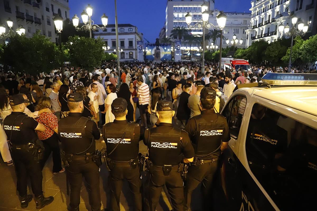 Ambientazo en las calles más flamencas de Córdoba