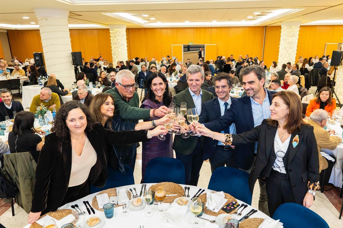 Brindis de Navidad del PP de Santiago.