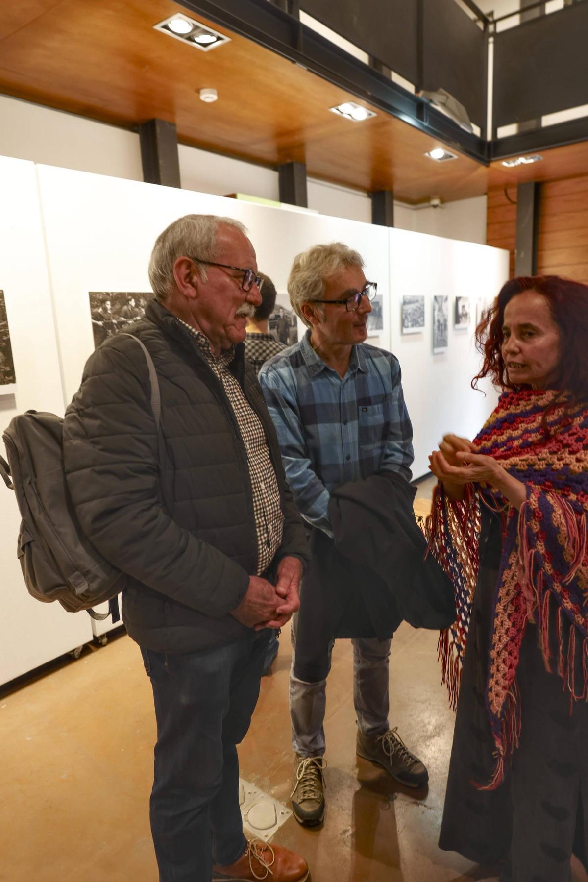 En imágenes: Inauguración de la exposición "Memoria fotográfica de la Asturias franquista"