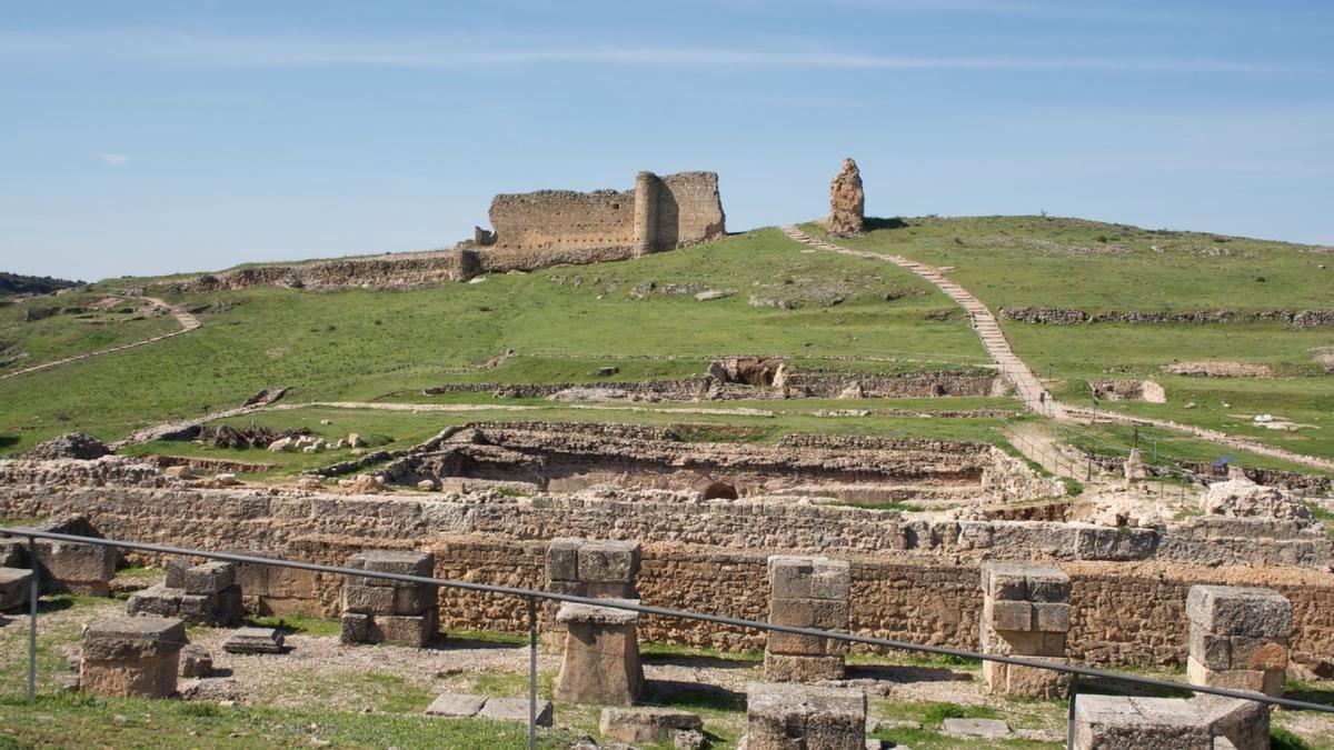 Valeria, la ciudad donde hubo casas colgadas 1.500 años antes que en Cuenca 