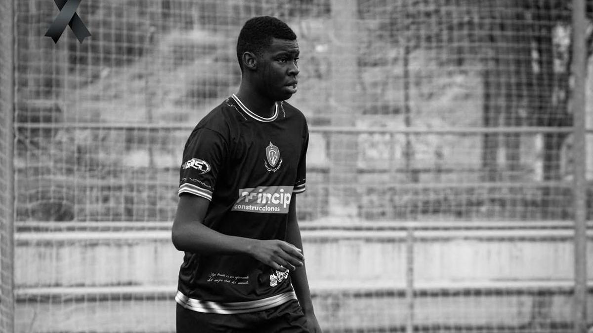 Djedy Sidibe, uno de los jóvenes fallecidos en el trágico accidente de tráfico registrado este lunes en Bulbuente (Zaragoza), que era jugador del equipo Zaragoza Galaxy.