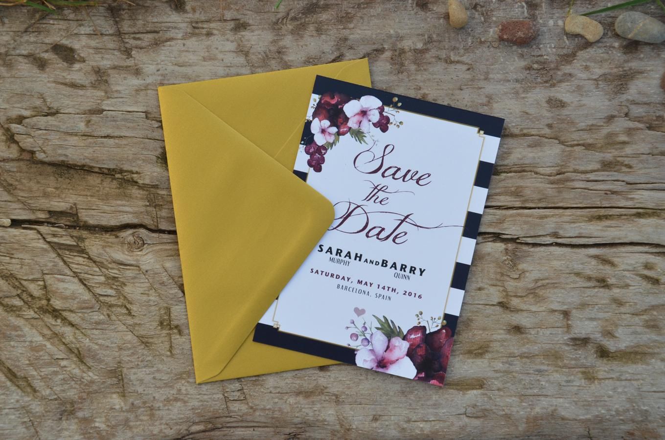 Originales Save the Date: tarjeta tradicional