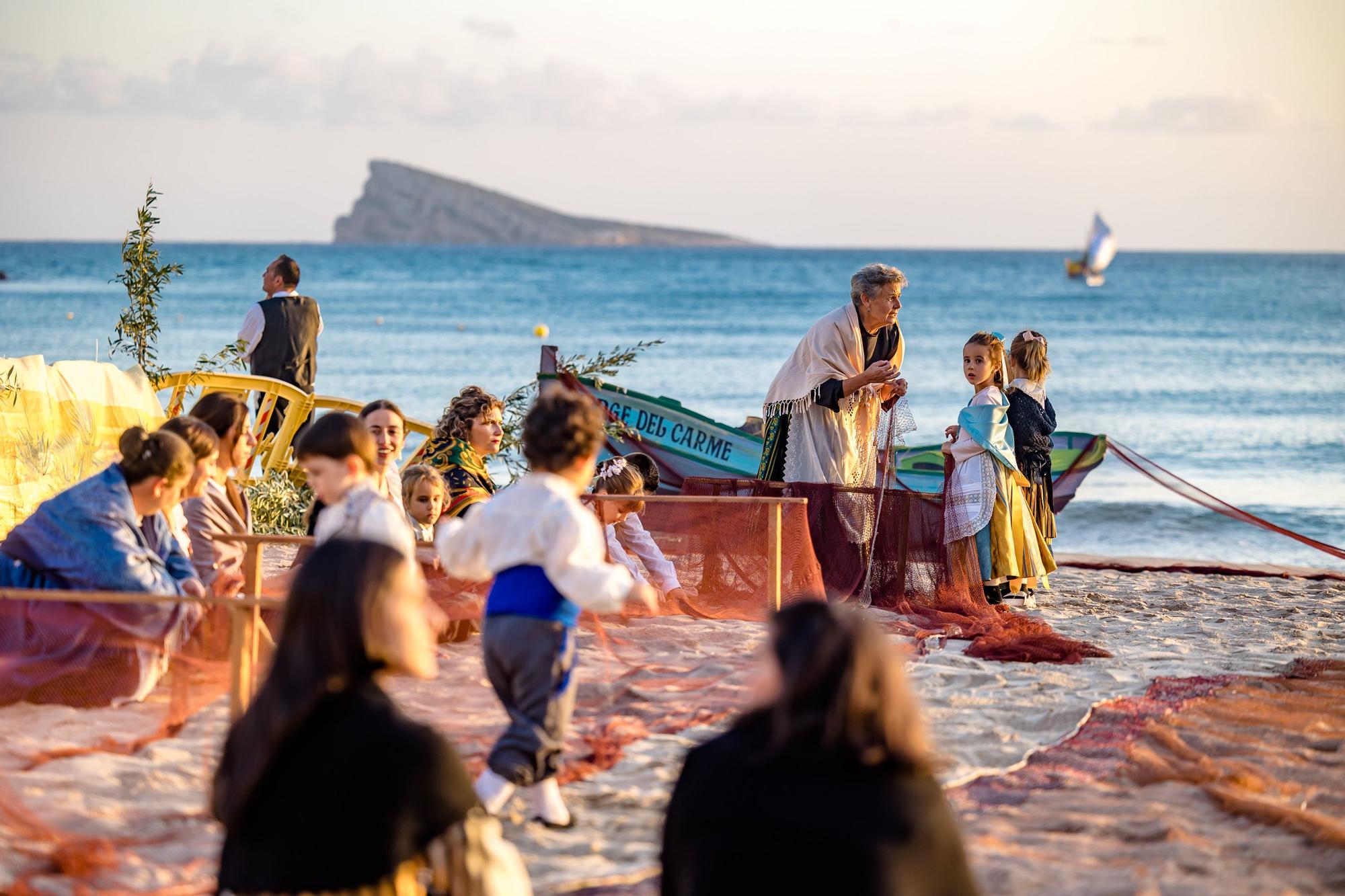 Representación del Hallazgo de la Virgen del Sufragio y Ofrenda de flores en Benidorm