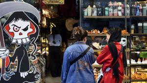 Les iranianes es treuen el vel