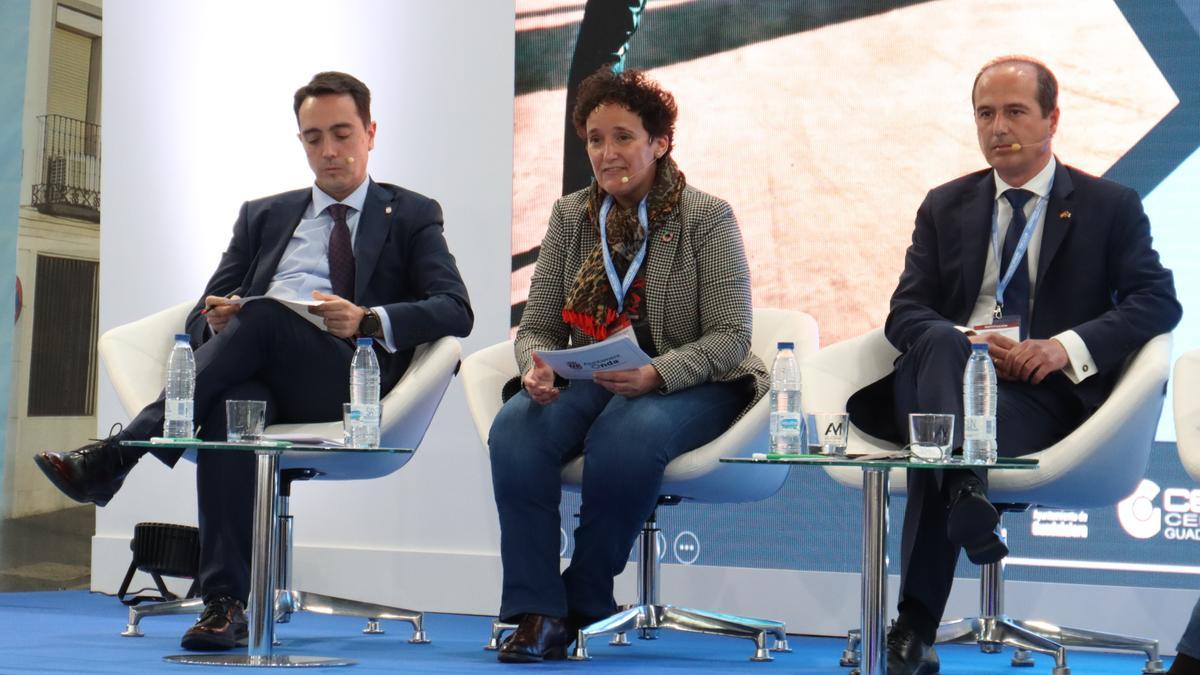 La alcaldesa de Onda, Carmina Ballester, durante su intervención este martes en la feria &#039;Logistics Spain&#039;, que tiene lugar en Guadalajara.