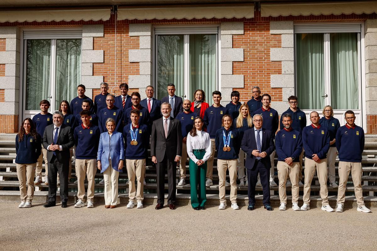 Foto de familia de la recepción en La Zarzuela