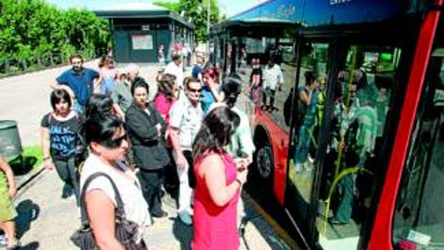 En Mérida se estudia la supresión de paradas de bus para ahorrar costes