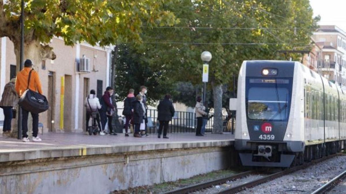 Metrovalencia simplifica sus planos zonales.