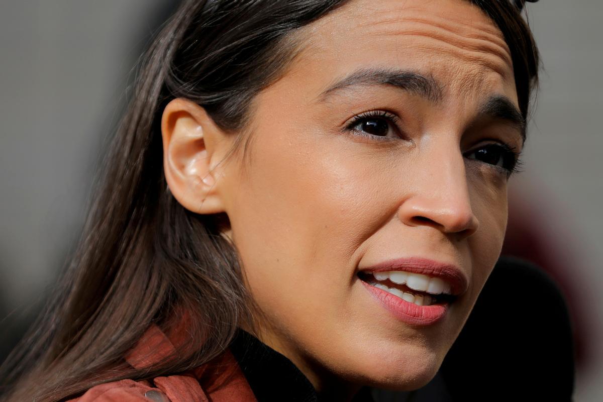 La congressista demòcrata Ocasio-Cortez revela que va ser agredida sexualment