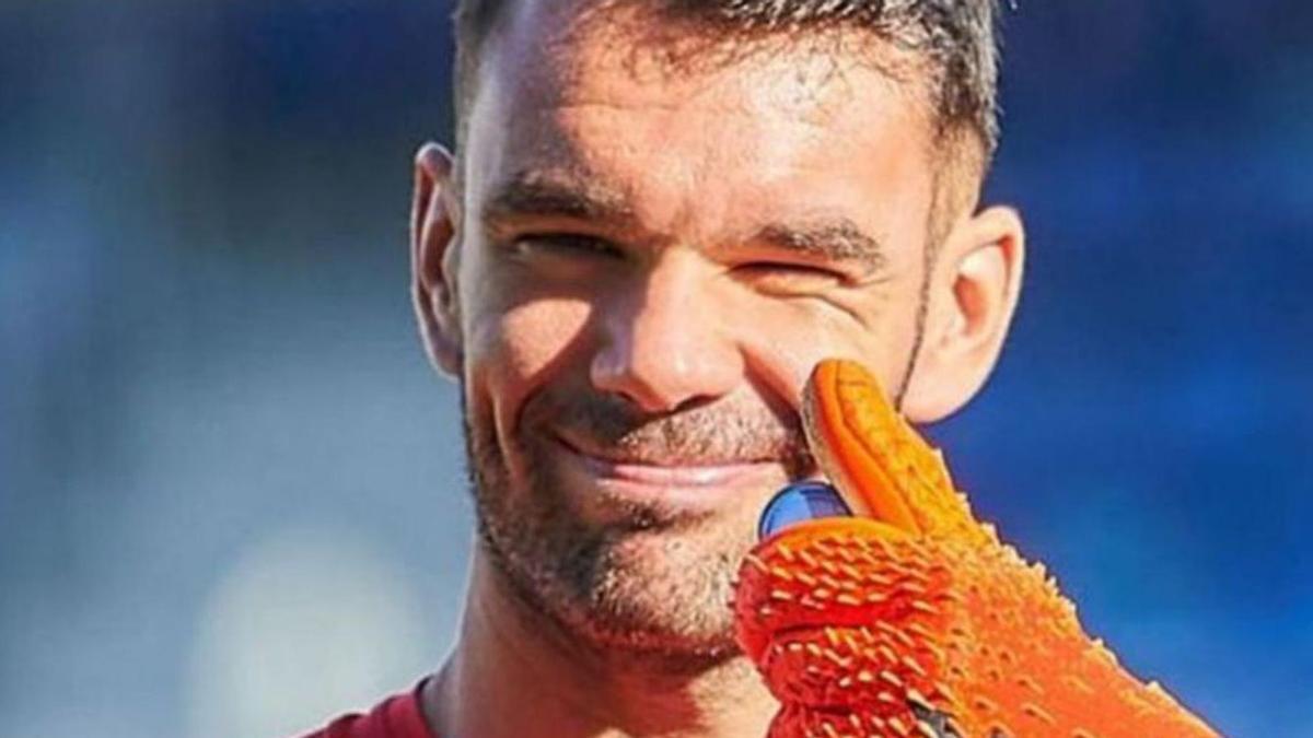 Soriano, primer portero del conjunto tinerfeño.
