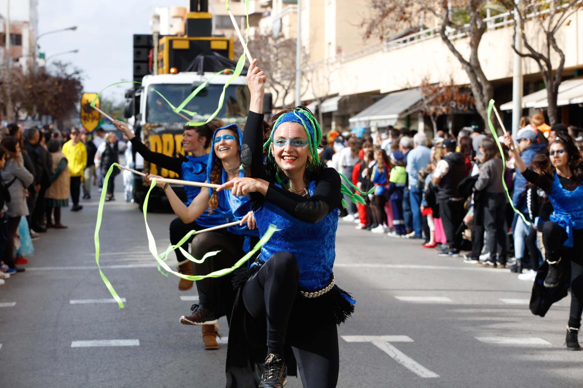 Todas las imágenes de la rúa del Carnaval de Ibiza 2023