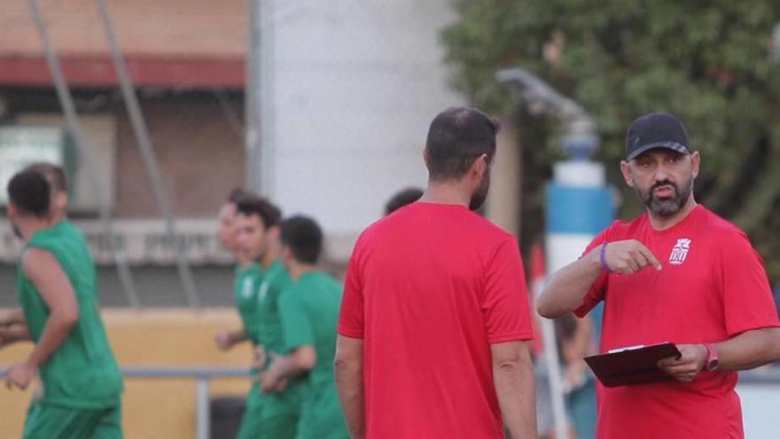 Basadre, a la derecha, durante un entrenamiento.