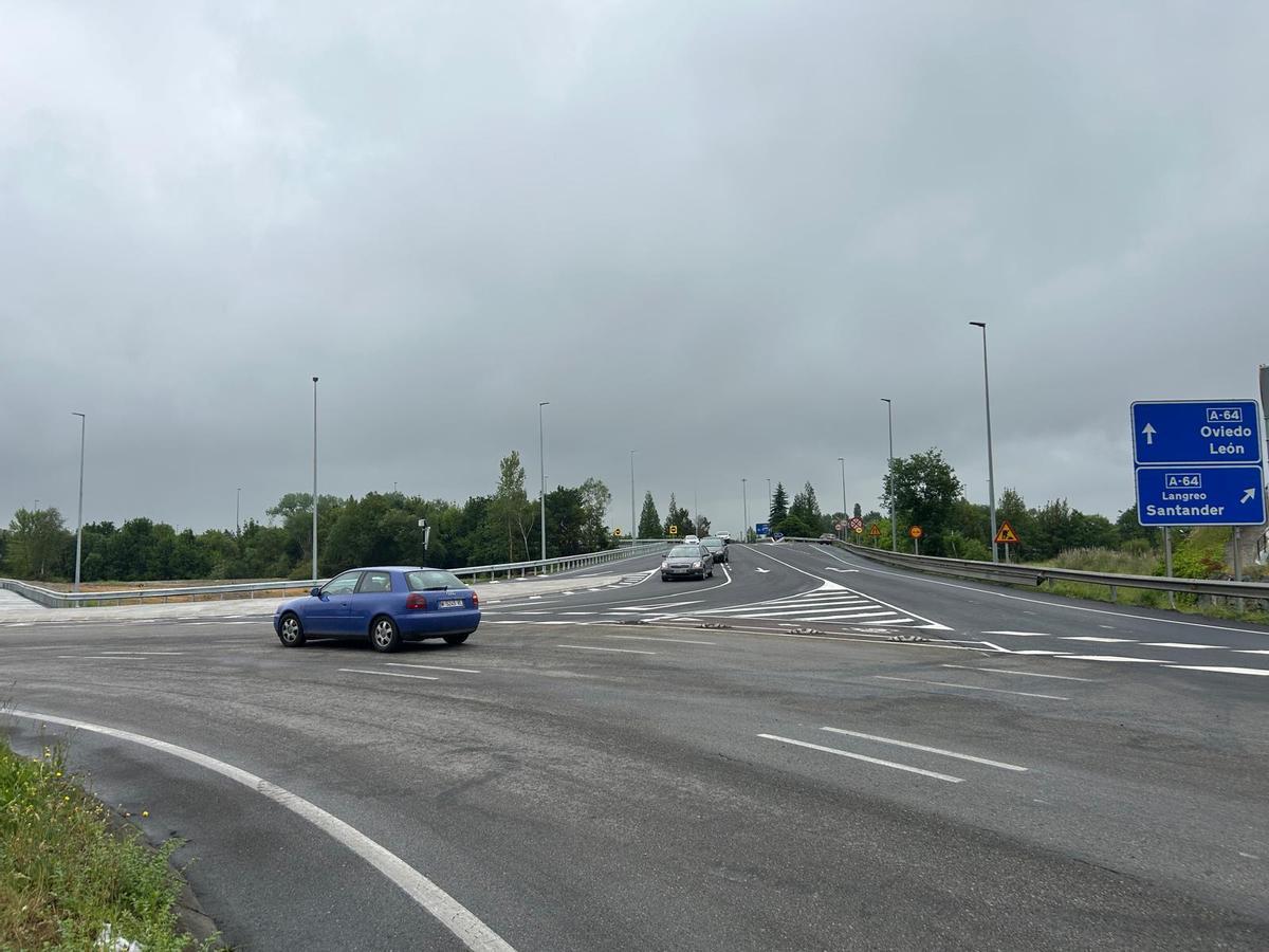 EN IMÁGENES: Inauguración de la nueva ronda de acceso a Parque Principado y vial de acceso directo desde Oviedo