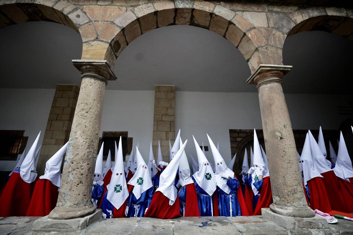 Los "sanjuaninos" cumplen bajo un aguacero