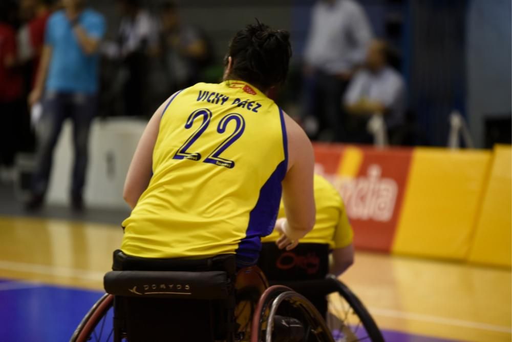 Baloncesto sobre ruedas en el Príncipe de Asturias