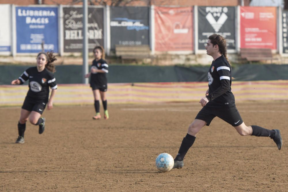 La primera jugadora transsexual catalana debuta a