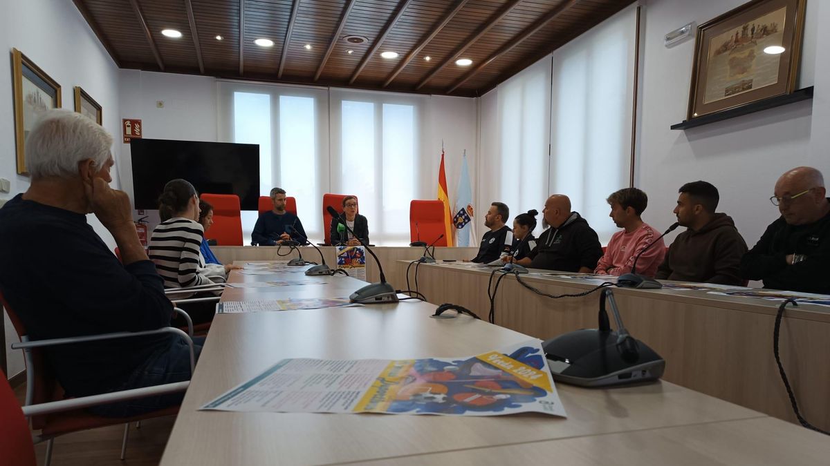 Presentan los campamentos deportivos de verano en Ames
