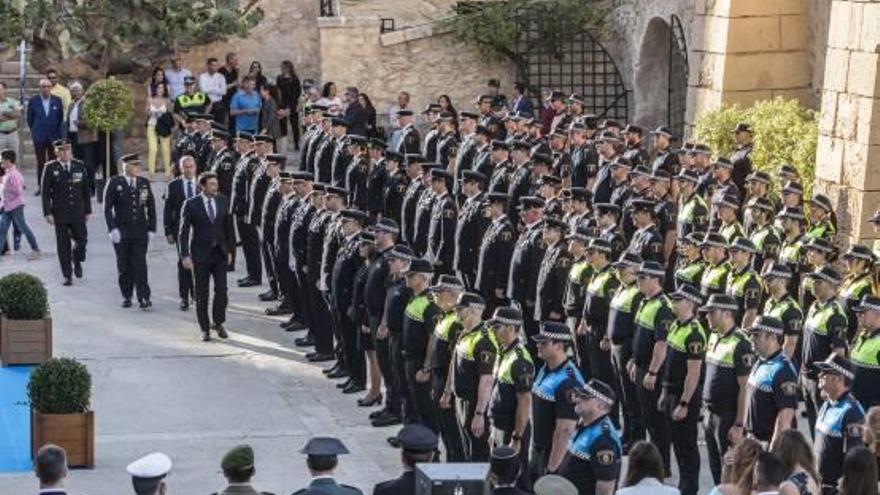 La Policía Local de Alicante celebra este año su 172 aniversario desde su creación en 1847.