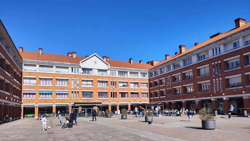 A La Fresneda todo le queda pequeño: el crecimiento poblacional de la gran urbanización de Siero deja cortos equipamientos públicos y servicios