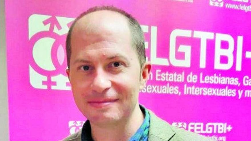 Óscar Rodríguez: &quot;Al colectivo LGTBI ucraniano le esperan torturas y muerte&quot;