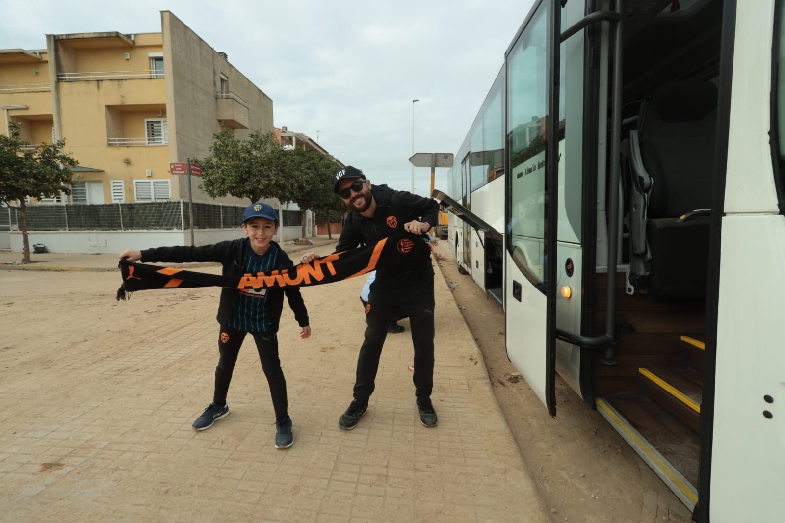 Autobuses de valencianistas para ver el Valencia - Betis en Mestalla