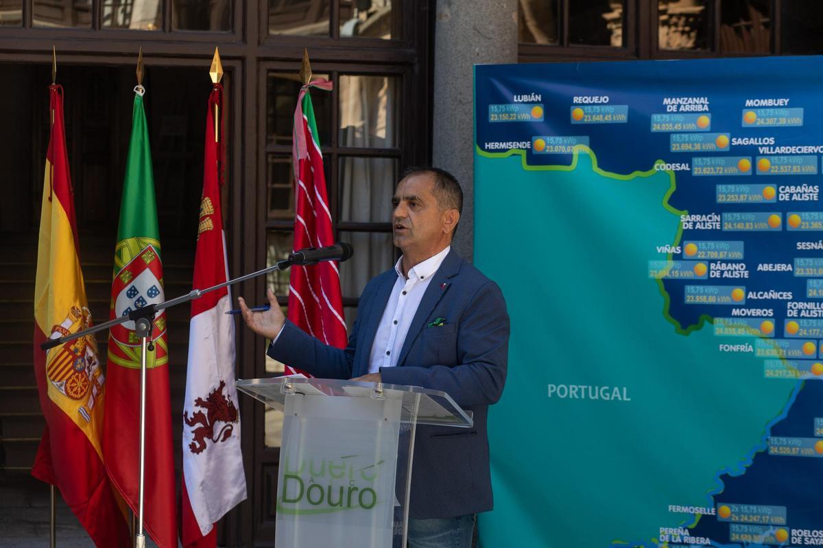 José Luis Pascual durante la presentación del proyecto de eficiencia energética en el Parador de Zamora