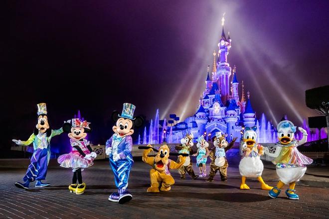 30 aniversario Disneyland Paris grupo