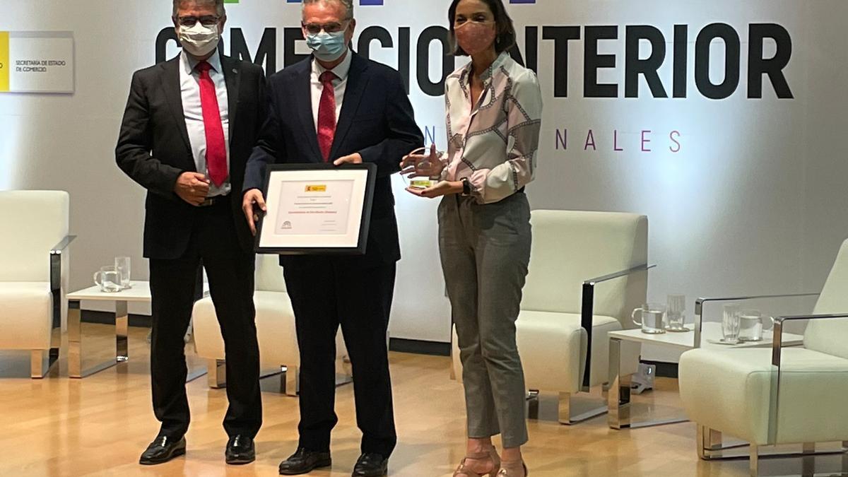 Don Benito recibe el Premio Nacional de Comercio en Madrid